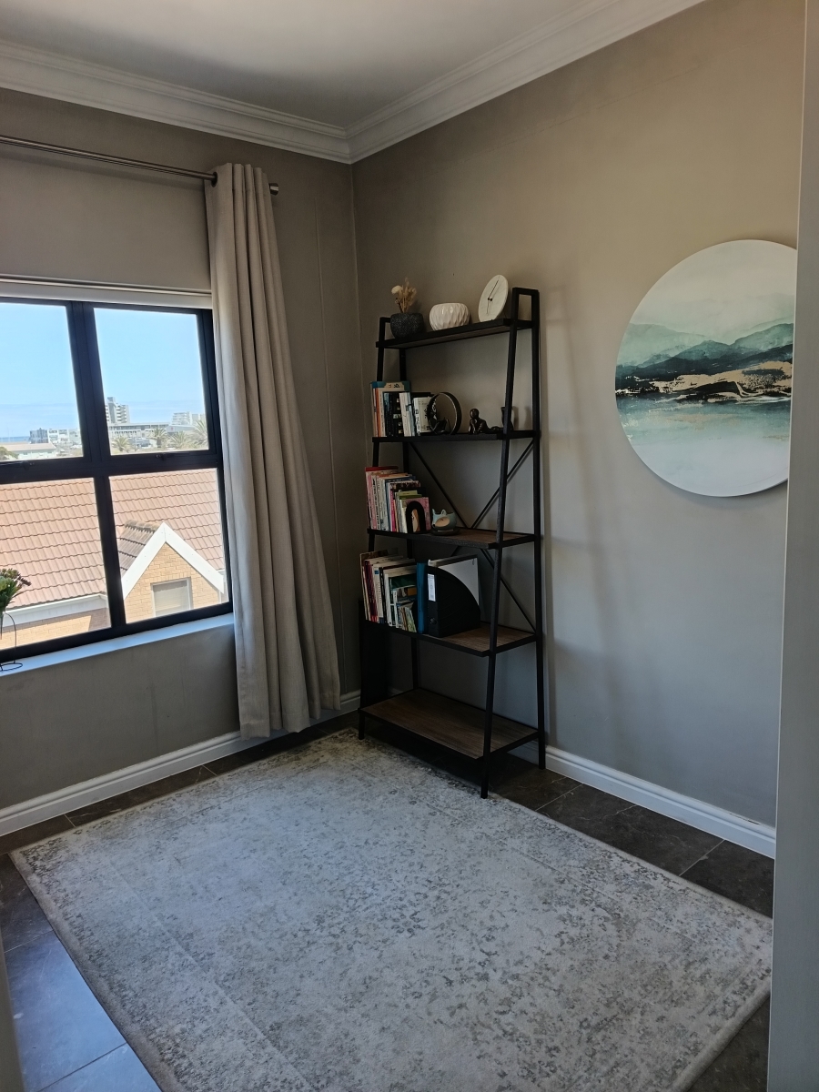 To Let 2 Bedroom Property for Rent in Waves Edge Western Cape